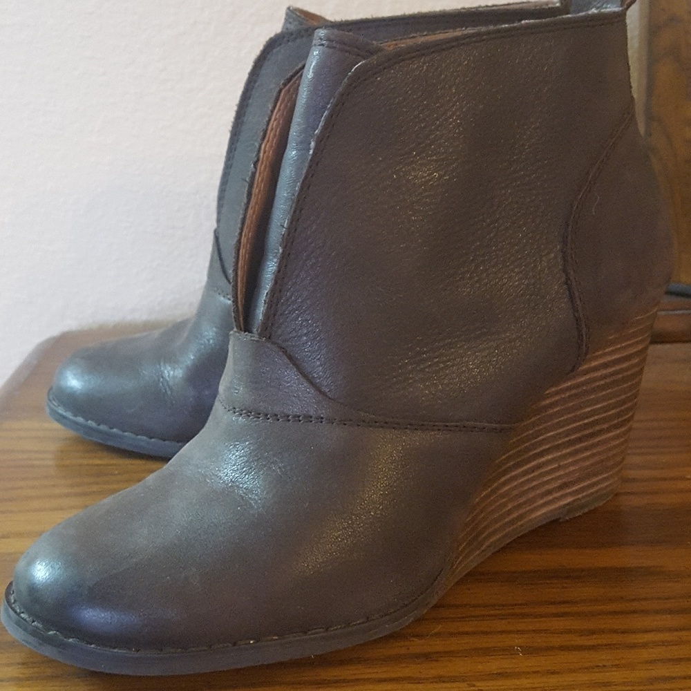 Leather Lucky Bramd bootie wedges